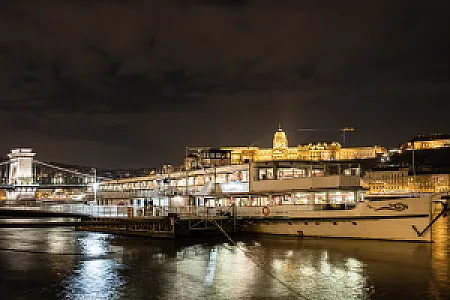 Gróf Széchenyi Rendezvényhajó