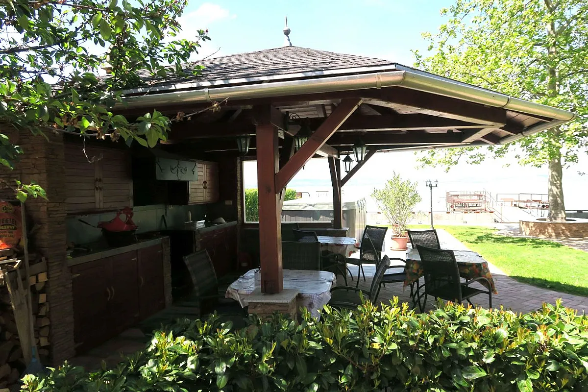 Gránit Villa Balatonszárszó