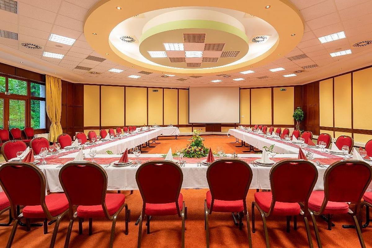 Hotel Lövér tréning helyszín