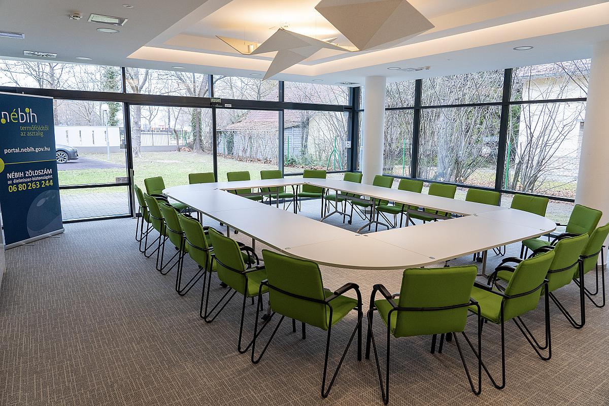 Zamárdi Továbbképző és Oktatási Központ konferencia helyszín