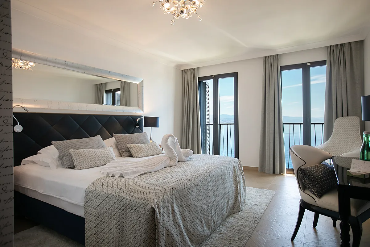 AMADRIA PARK HOTEL ROYAL