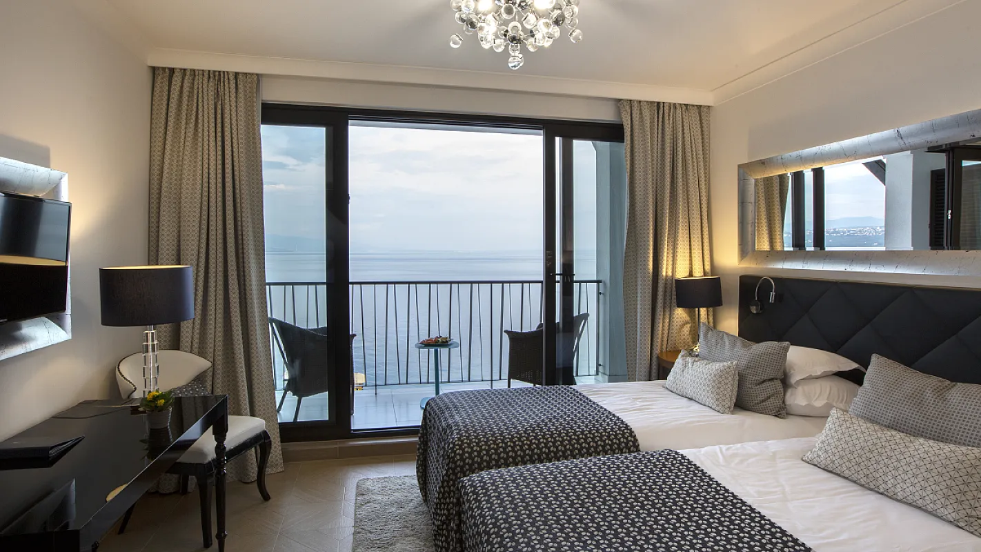 AMADRIA PARK HOTEL ROYAL