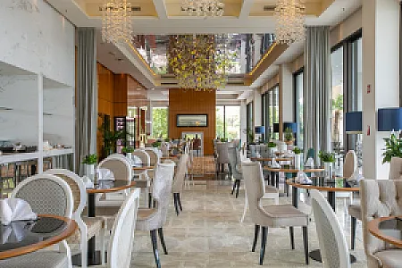 AMADRIA PARK HOTEL ROYAL