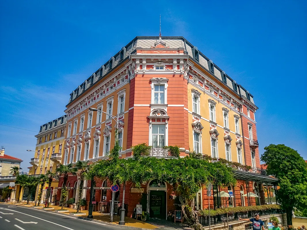 AMADRIA PARK Hotel Continental