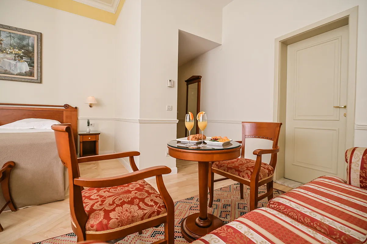 AMADRIA PARK Hotel Continental