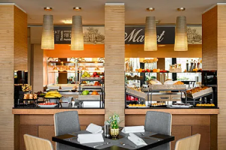Novotel Budapest Danube Hotel