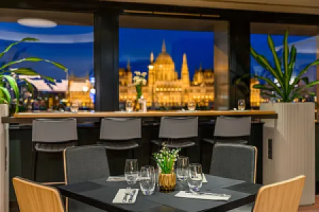Novotel Budapest Danube Hotel