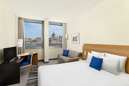Novotel Budapest Danube Hotel