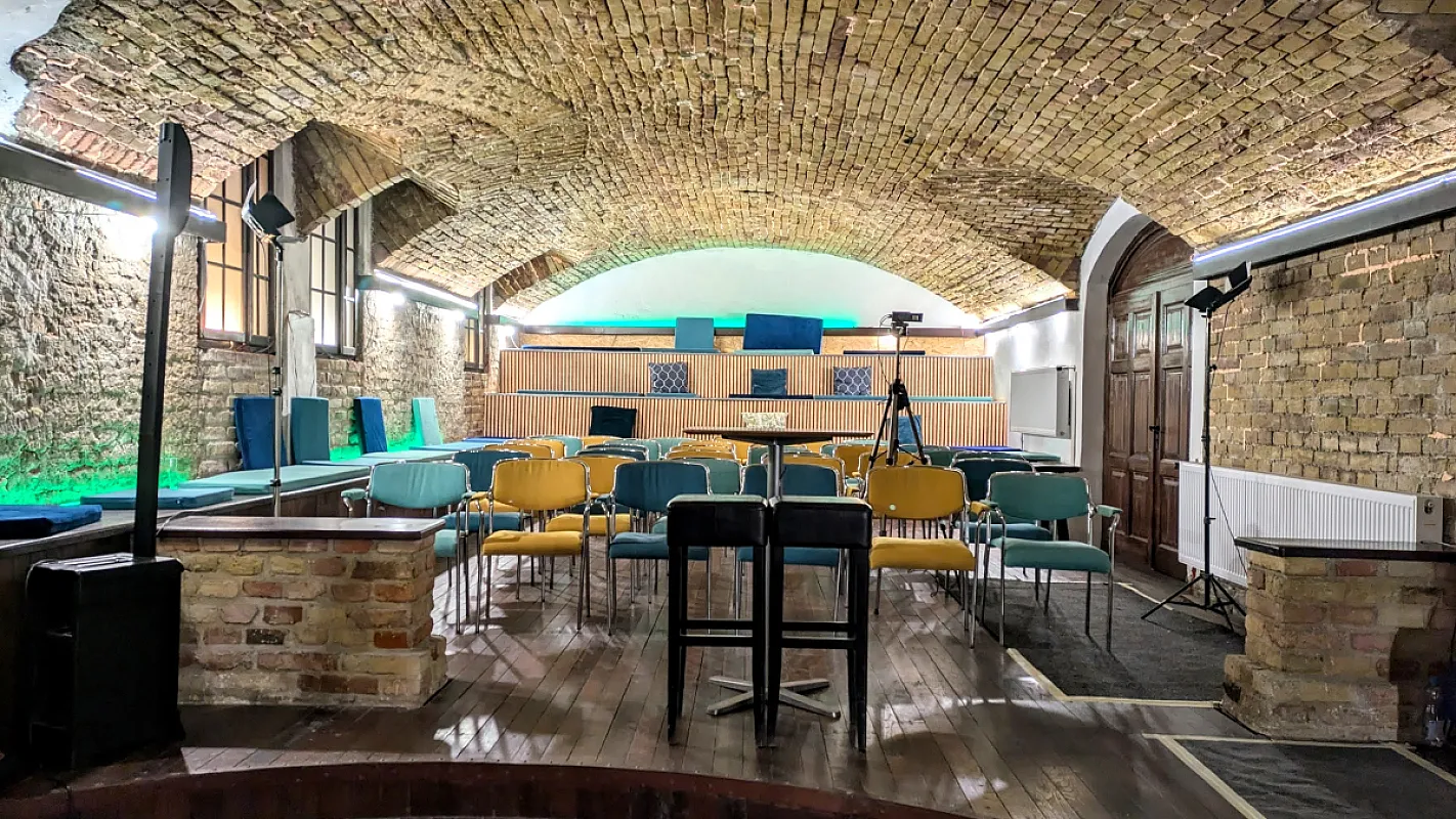 MSTR1 Cafe and Lounge