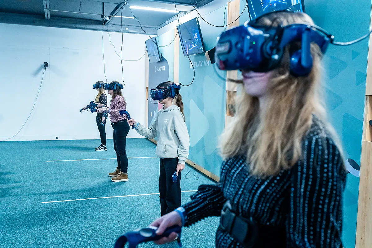 PlayVR - Virtuális Valóság Élményközpont