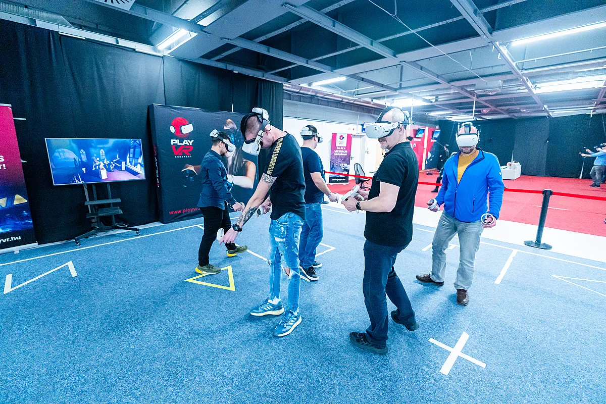 PlayVR - Virtuális Valóság Élményközpont