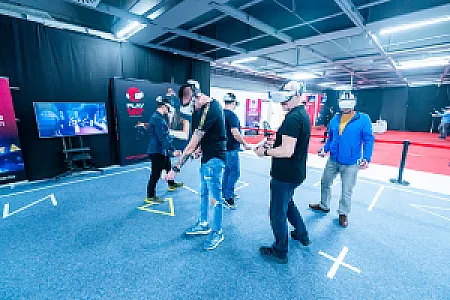 PlayVR - Virtuális Valóság Élményközpont