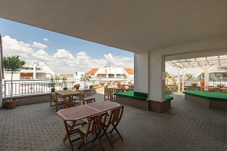 Rooftop City Residence