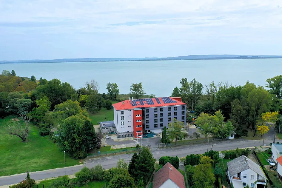 Beach Szálló Révfülöp