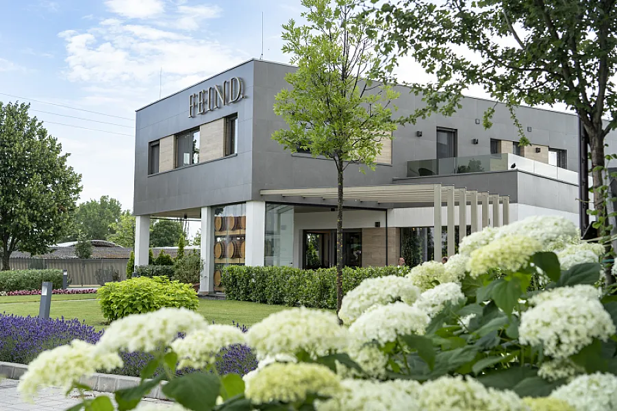 Feind Vinotéka és Borbár
