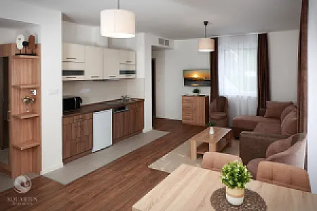 Aquarius Apartments