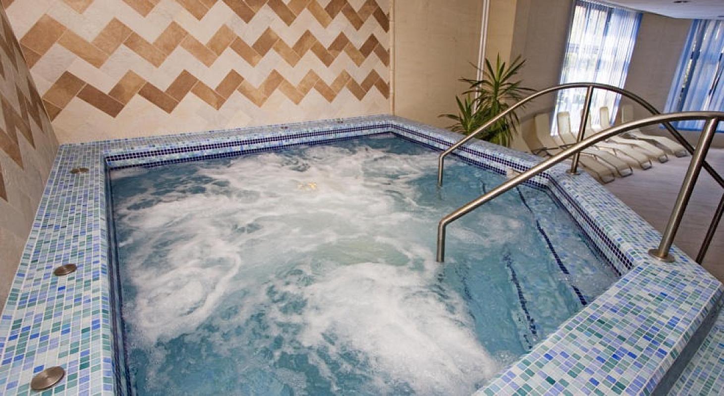 Rubin Wellness & Conference Hotel