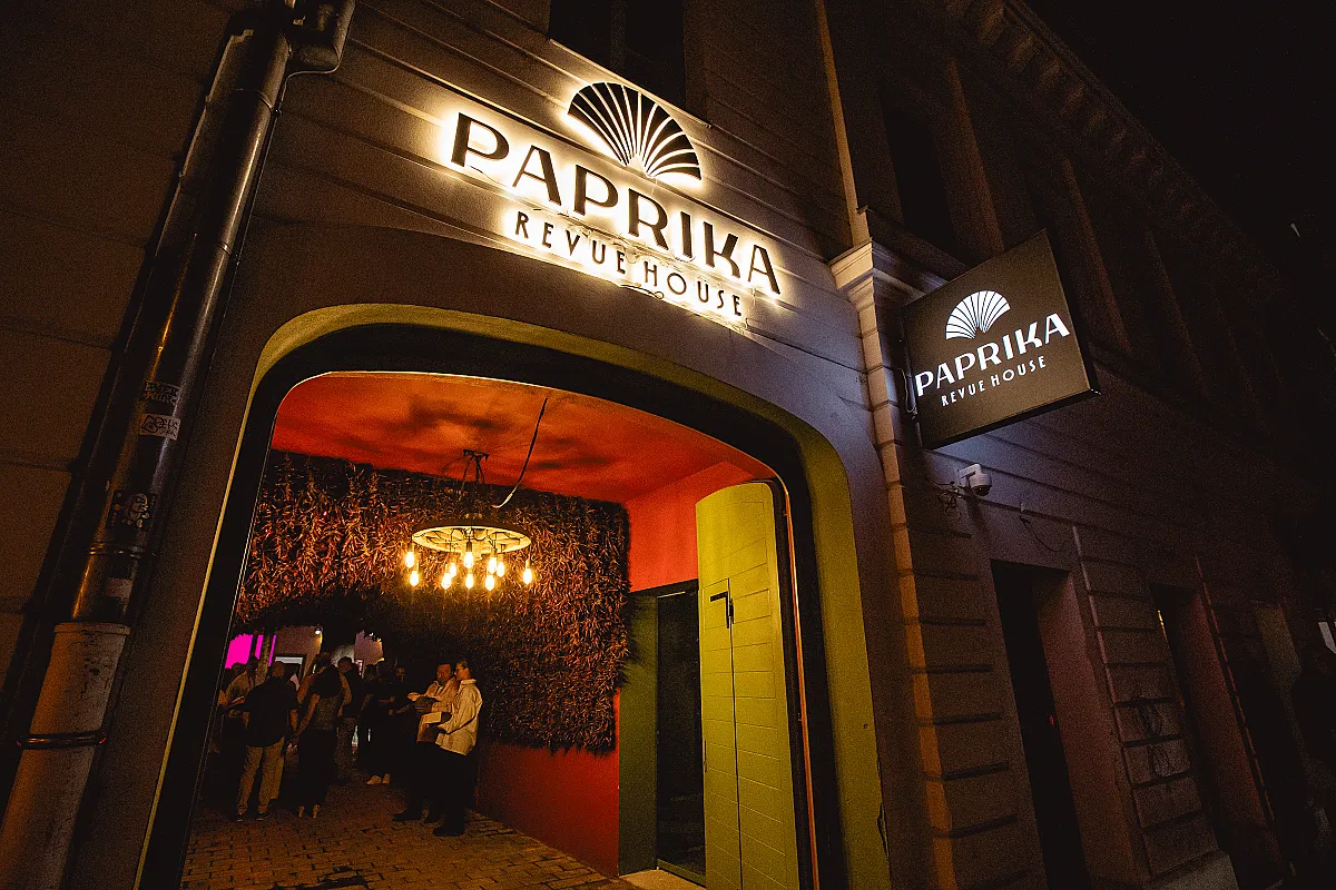 Paprika Revue House