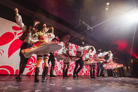 Paprika Revue House