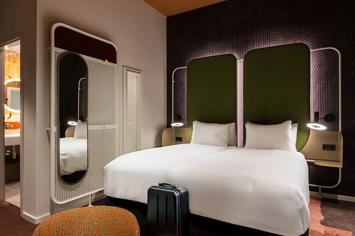 You Hotel Budapest - Handwritten Collection