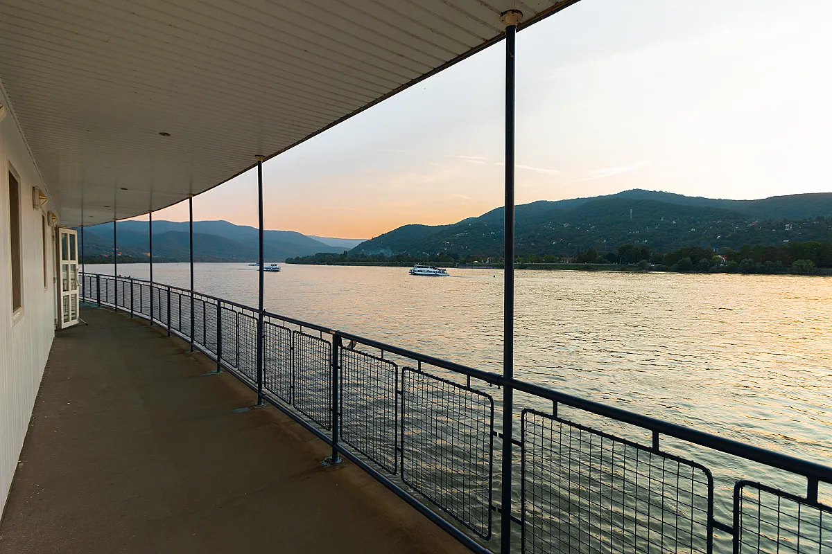 Aquamarina Hotel és Rendezvényhajó