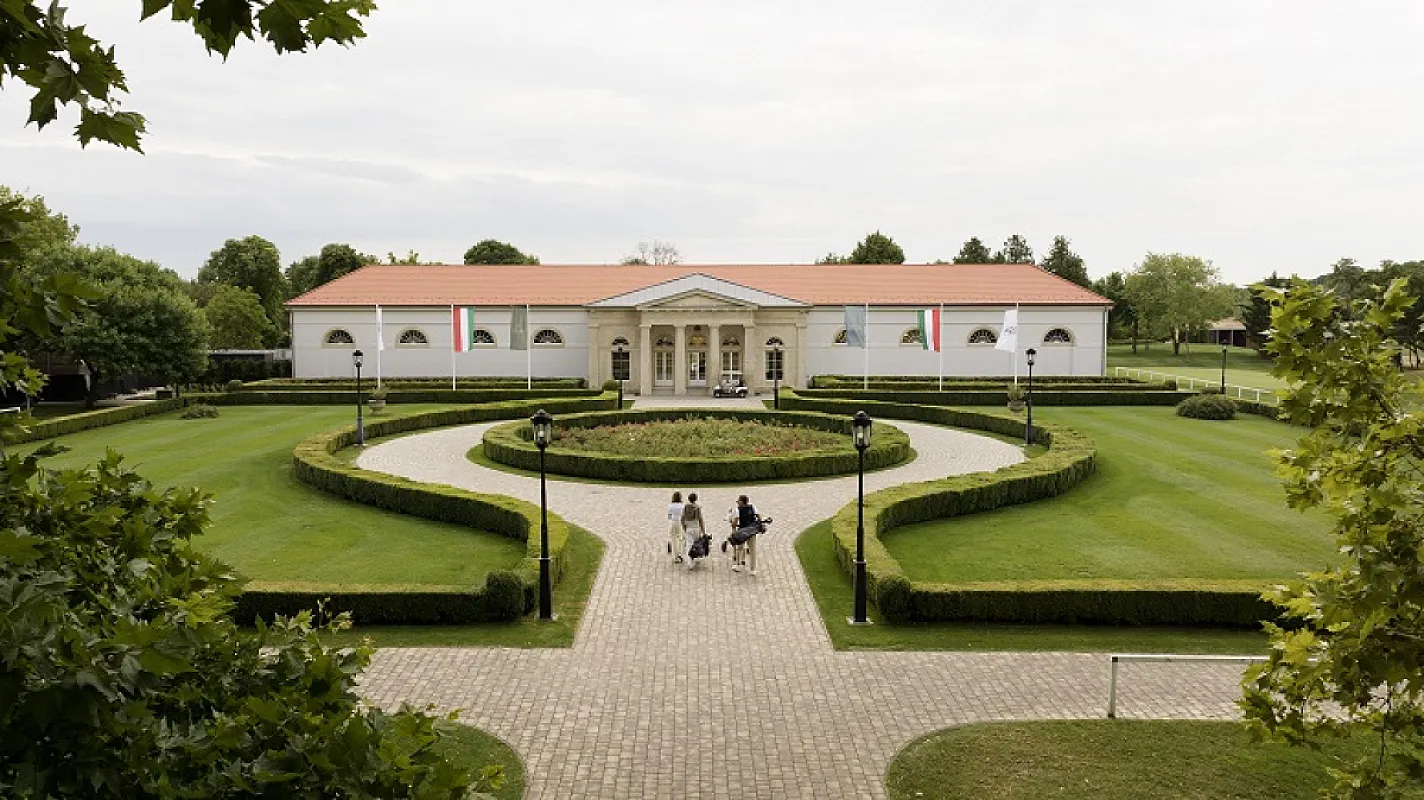 BOTANIQ Máriavölgyi Golf Klub