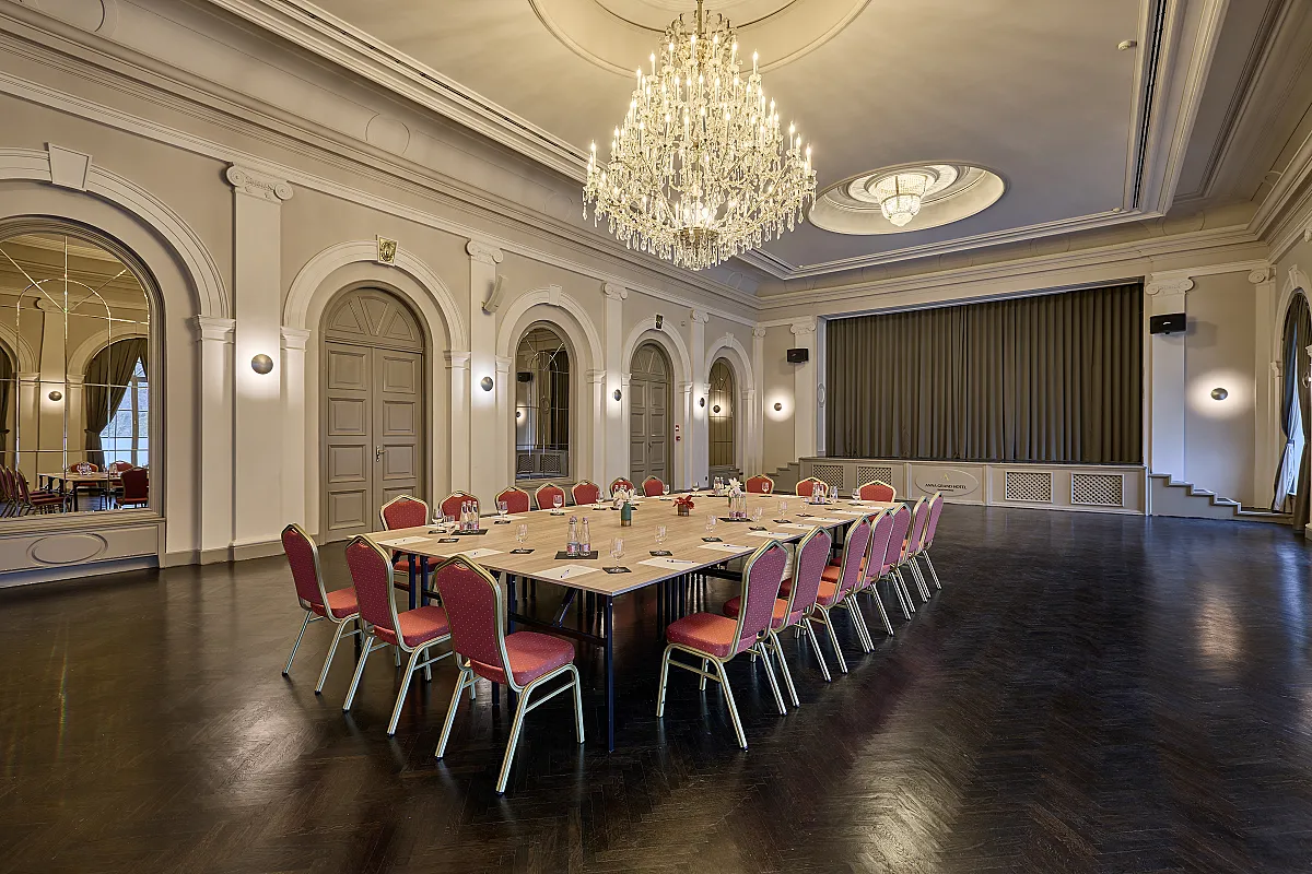 Anna Grand Hotel