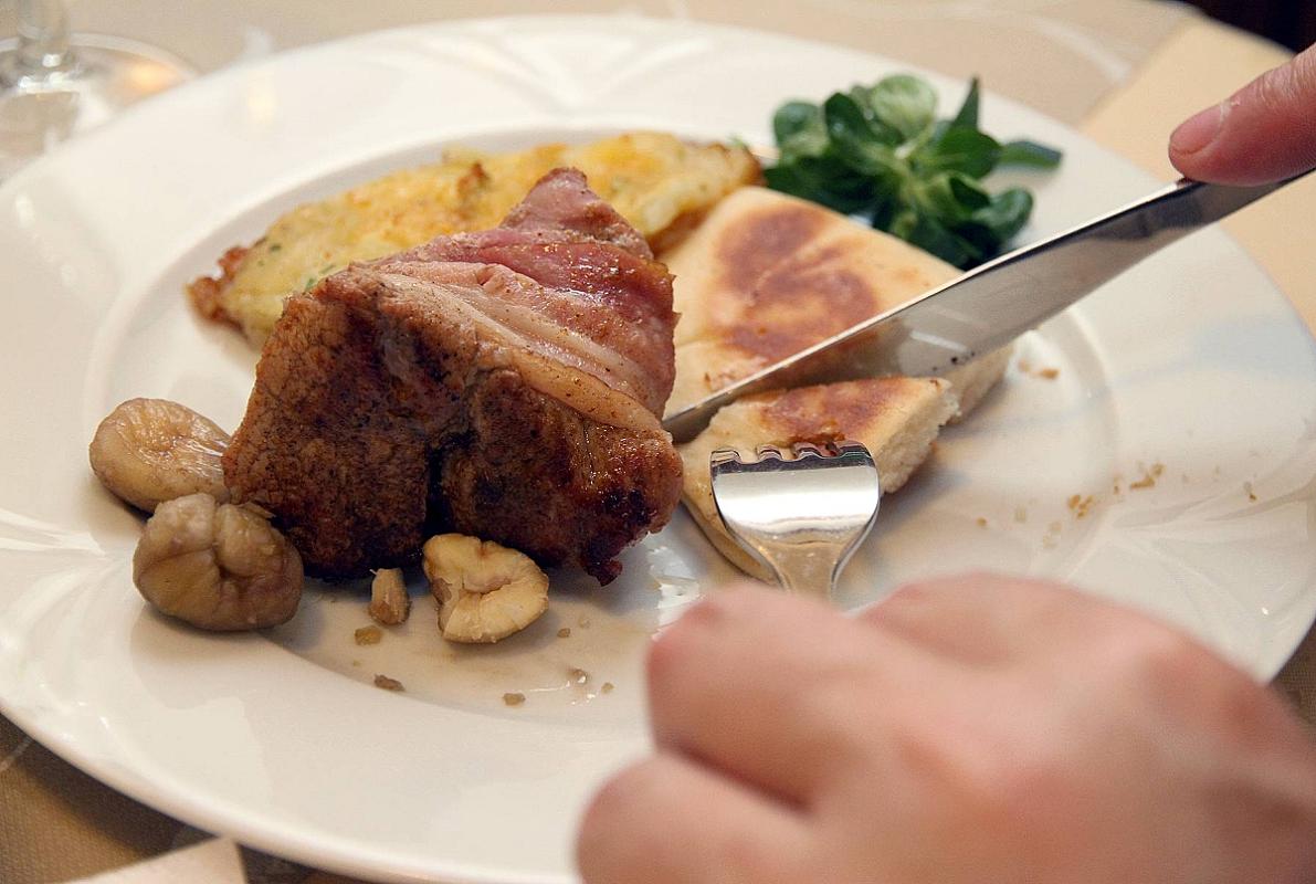 Svájci Lak Panzió Nyíregyháza