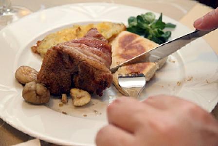 Svájci Lak Panzió Nyíregyháza