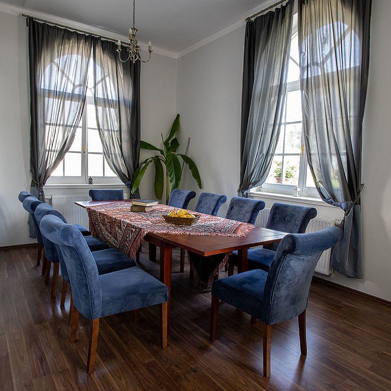 Tarnóca Kúria Soponya