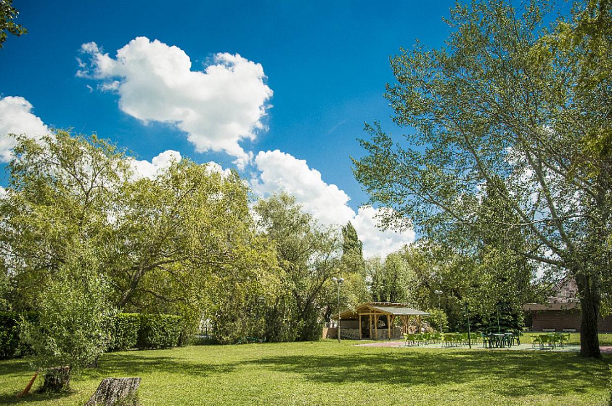 Zamárdi VSZ Üdülő