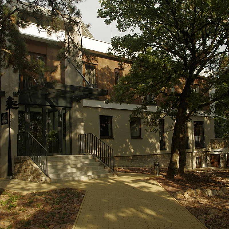 Hotel Therápia Pécs
