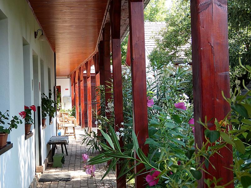 Szent Borbála Vendégház II. Érsekvadkert