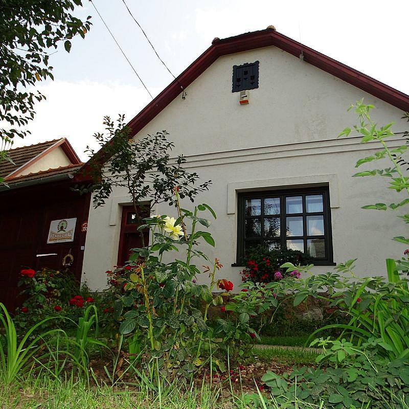 Szent Borbála Vendégház II. Érsekvadkert