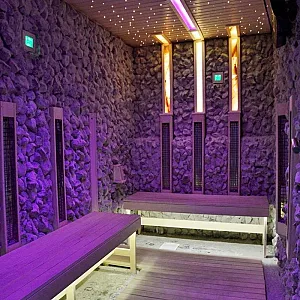 Balaton Hotel & Restaurant