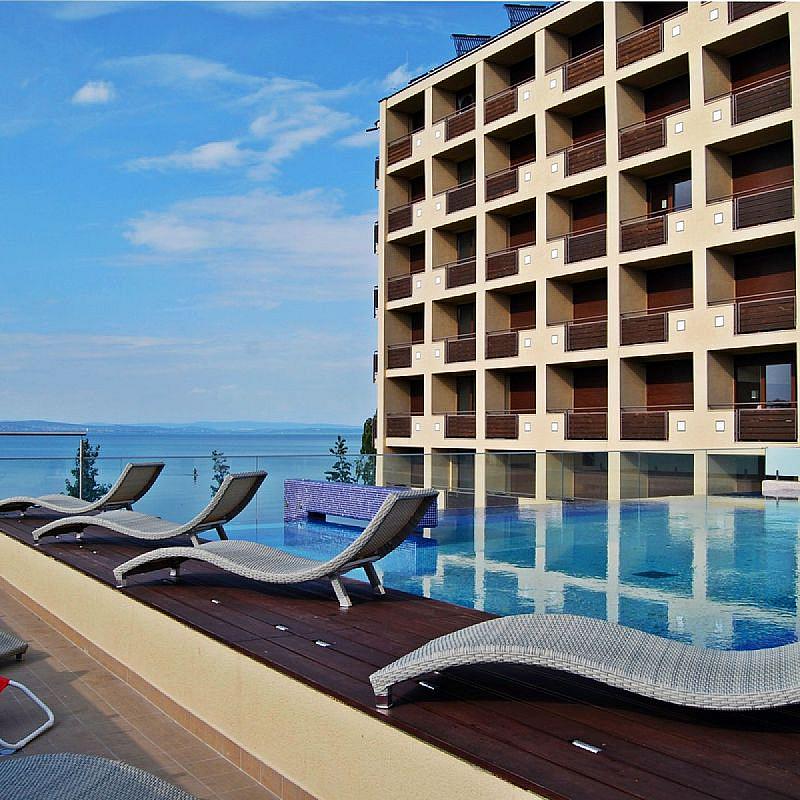 Balaton Hotel & Restaurant Siófok