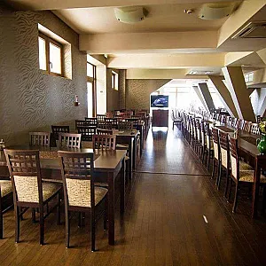 Balaton Hotel & Restaurant