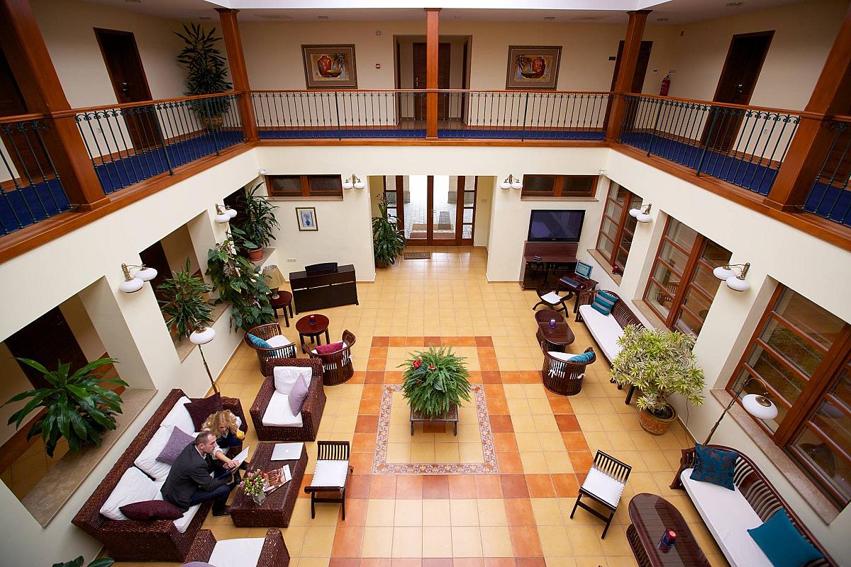 Forest Hills Hotel & Golf Zirc