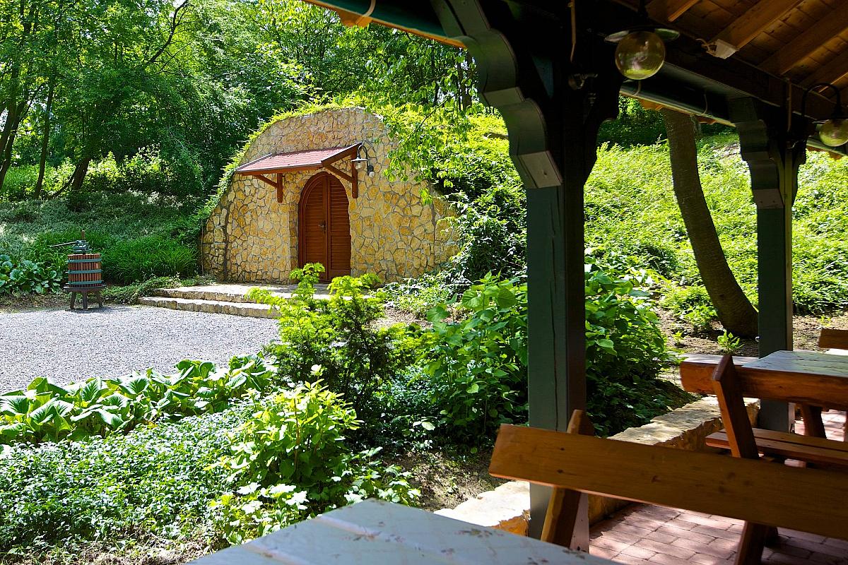 Forest Hills Hotel & Golf Zirc