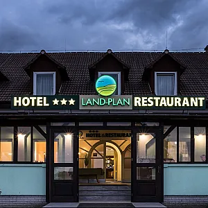 Land Plan Hotel*** & Restaurant Töltéstava