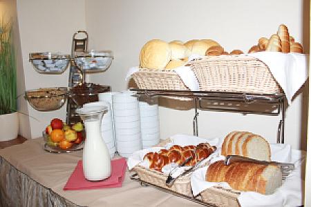 Land Plan Hotel*** & Restaurant Töltéstava