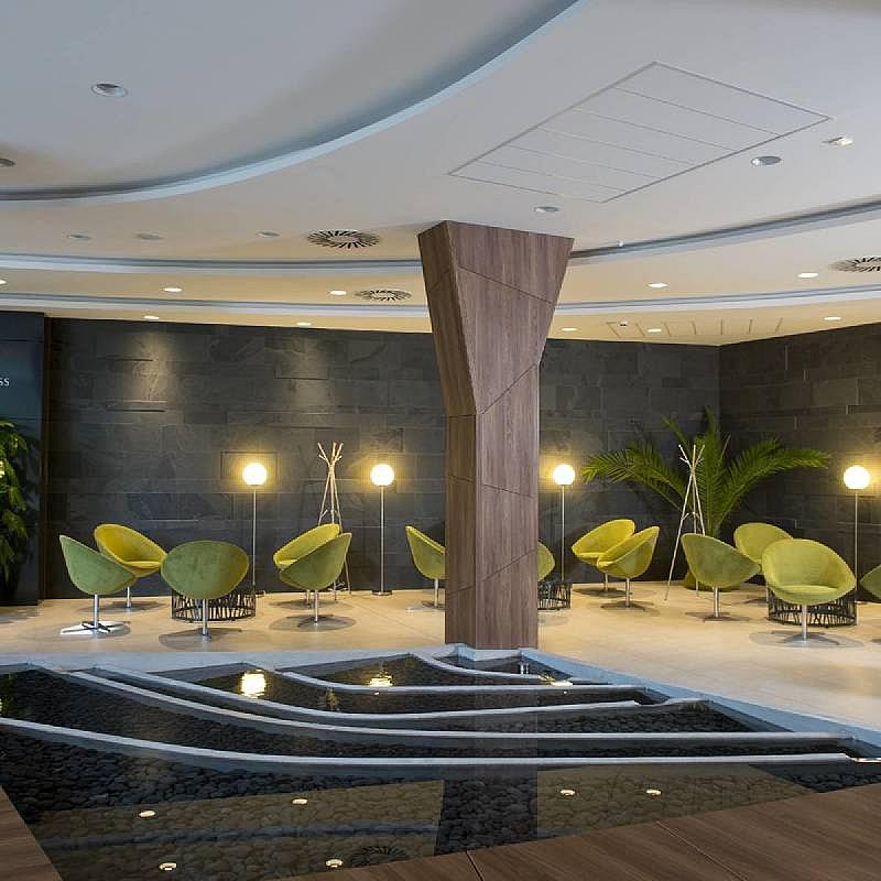 Imola Hotel Platán Eger