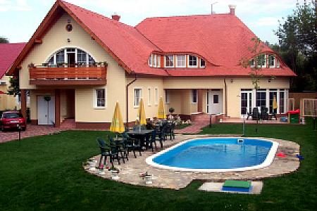 Künszler Apartmanház Zamárdi