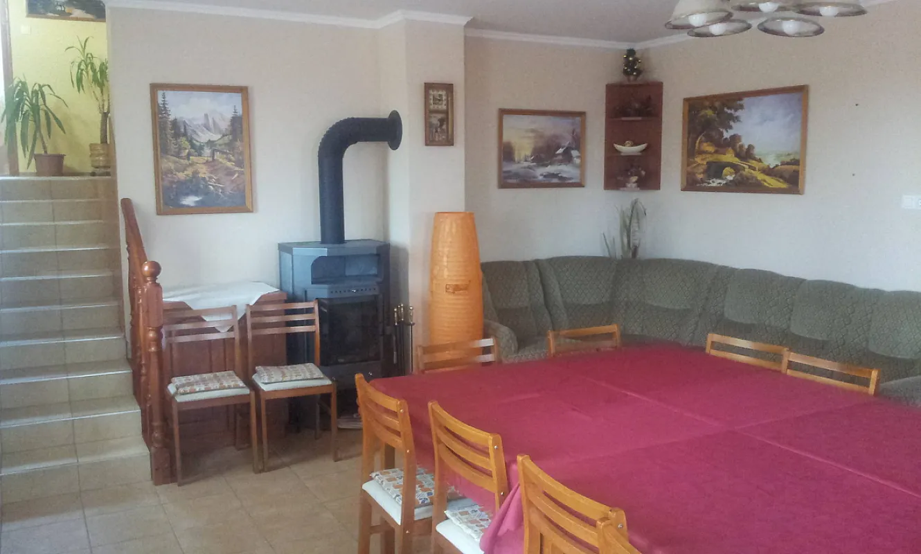 Szabó Pince Vendégház Balatonederics