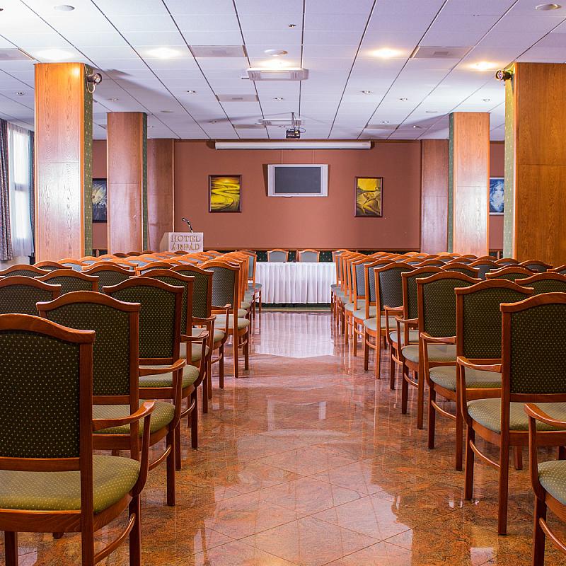 Hotel Árpád Tatabánya