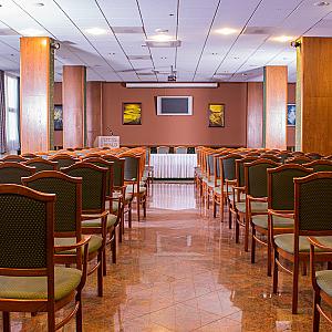 Hotel Árpád Tatabánya