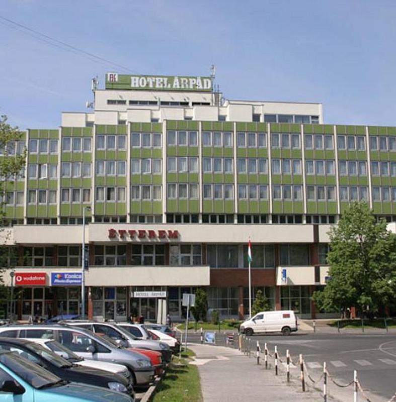 Hotel Árpád Tatabánya