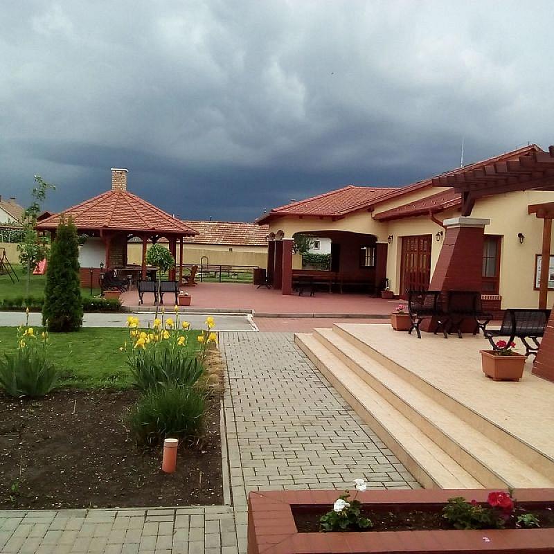 Pötyi Szálló Balmazújváros