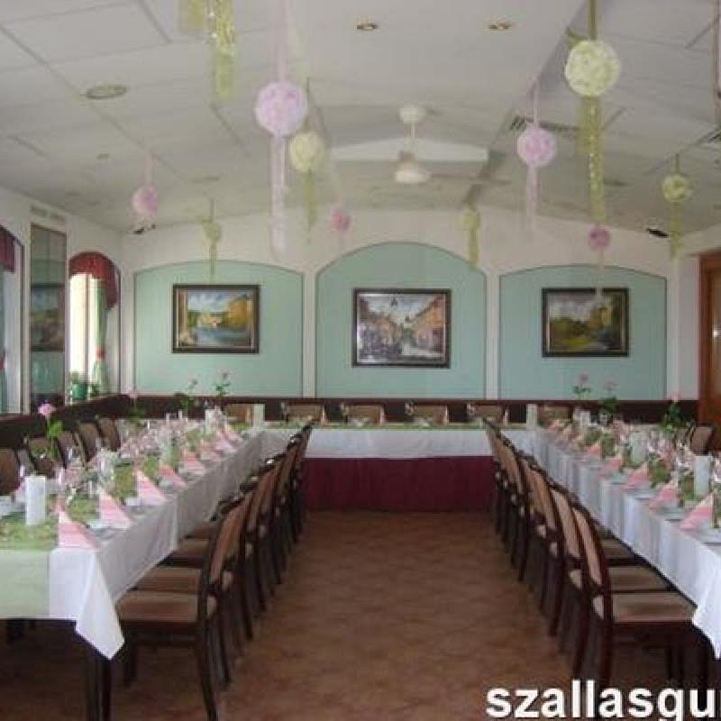 Hotel Fenyves Panoráma Pécs