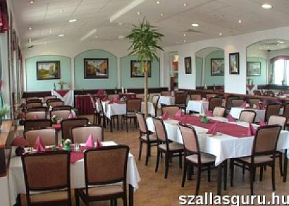 Hotel Fenyves Panoráma Pécs